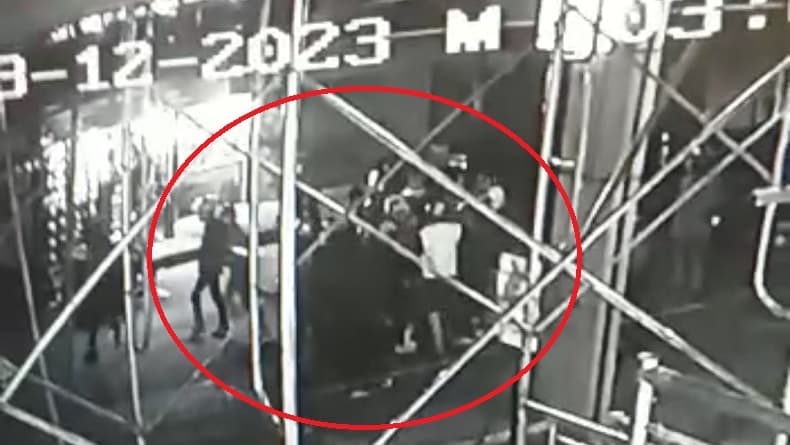 Brutal, Geng Motor Bandung Keroyok Karyawan Kedai Kopi dan Juru Parkir, Pelaku Masih Berkeliaran