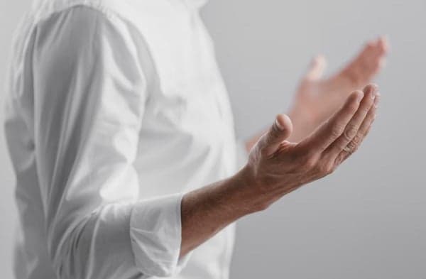 Bacaan Ratib Al Haddad Lengkap dalam Arab, Latin, dan Artinya