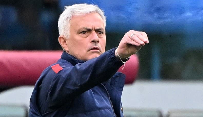 Jose Mourinho Sebut Pemain Paling Berbakat di Muka Bumi, Coret Lionel Messi dan Cristiano Ronaldo