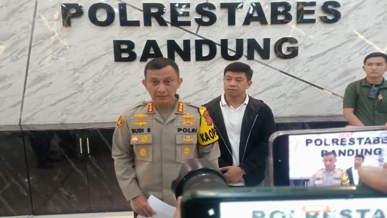 Kapolrestabes Bandung Pastikan Bule Australia Dideportasi setelah Proses Hukum Selesai