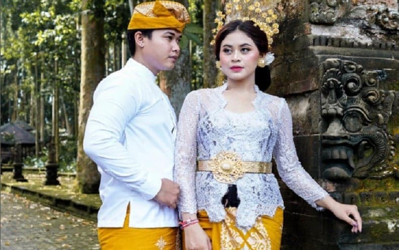 Nama Pakaian Adat Bali untuk Laki-Laki dan Perempuan