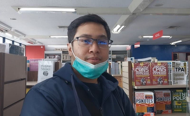 Punya Kenangan Masa Kecil, Pelanggan Sedih Toko Buku Gunung Agung akan Tutup Semua Gerai Punya Kenangan Masa Kecil, Pelanggan Sedih Toko Buku Gunung Agung akan Tutup Semua Gerai