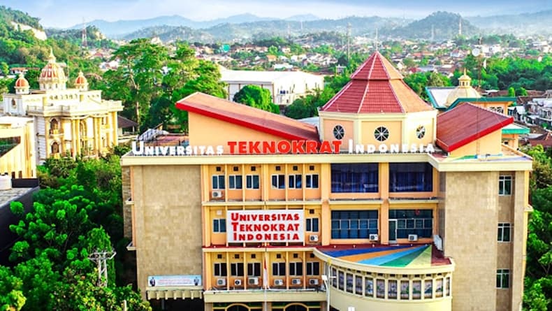 9 Universitas Terbaik di Lampung Lengkap dengan Fakultas dan Alamat Kampus