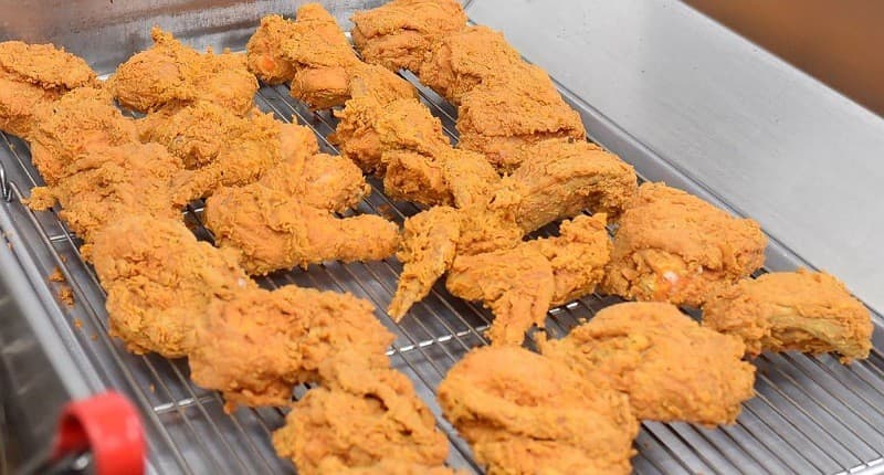 Terungkap, Ini Rahasia Membuat Ayam Goreng yang Renyah dan Juicy ala McD
