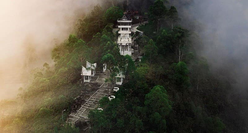 10 Spot Foto di Medan dengan Pemandangan Indah, Wajib Coba Menara Pandang Tele!