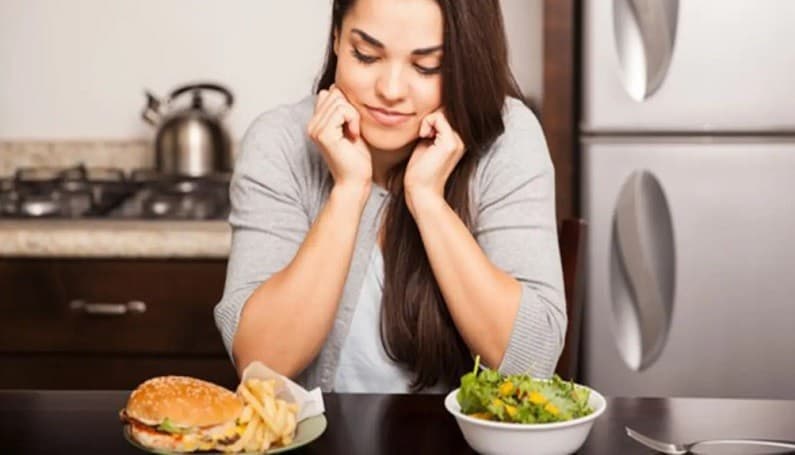 Ini 5 Makanan Penyebab Kista, Para Wanita Wajib Tahu!