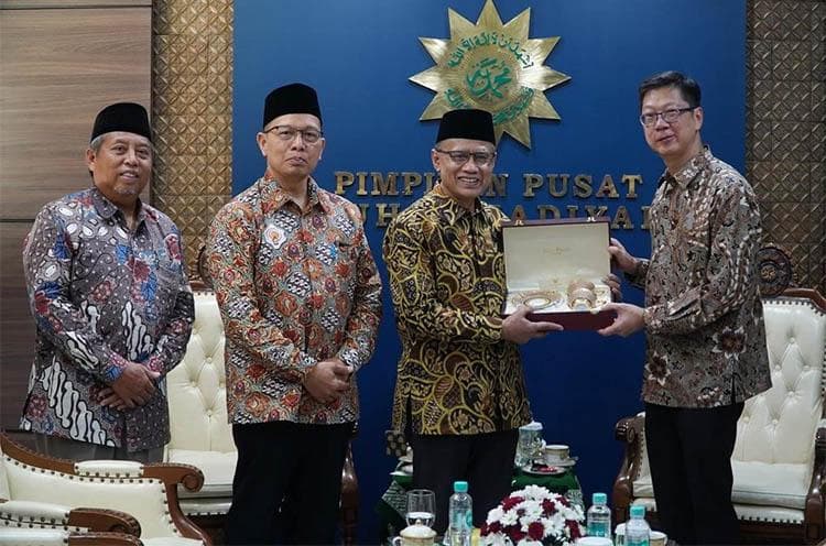 Dubes Thailand Kunjungi PP Muhammadiyah, Haedar Nashir: Buka Peluang Kerja Sama Pendidikan