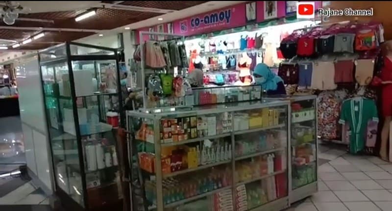 10 Tempat Belanja Murah di Surabaya, Berburu Buku Bekas hingga Makanan Enak