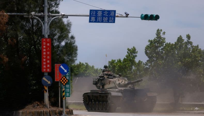 Sirine Serangan Udara Maraung di Kota-Kota Taiwan, Semua Orang Diminta Berlindung
