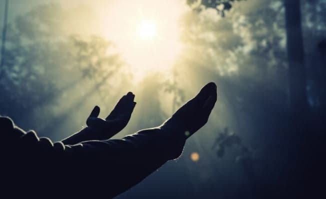 Lirik Sholawat Madaaihuna Lengkap dengan Arab, Latin, dan Artinya 