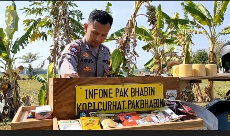 Kreatif dan Inovatif, Pak Bhabin Boyolali Ini Modifikasi Motor Jadi Warung Kopi Berjalan Kreatif dan Inovatif, Pak Bhabin Boyolali Ini Modifikasi Motor Jadi Warung Kopi Berjalan