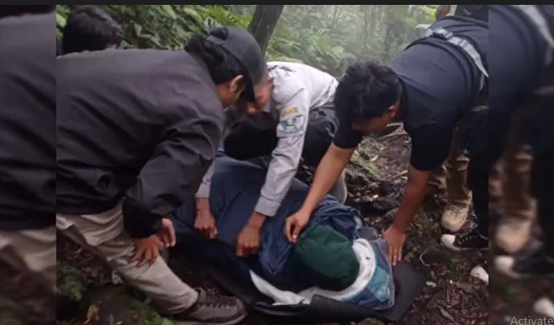 Pendaki Gunung Lemongan Lumajang Hipotermia di Ketinggian 1.400 Mdpl, Evakuasi Dramatis
