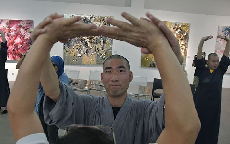 7 Biksu Master Kungfu Shaolin Melatih Gaya Hidup Sehat