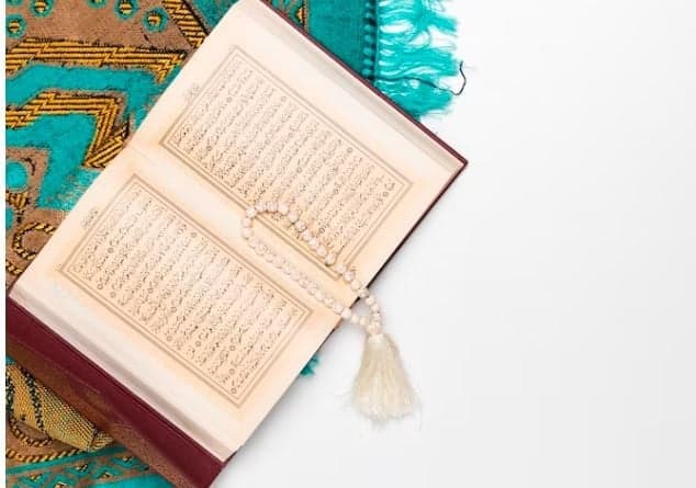 Hukum Tajwid Surat Al Humazah Ayat 1-9: Arab, Latin, dan Artinya Lengkap Cara Bacanya