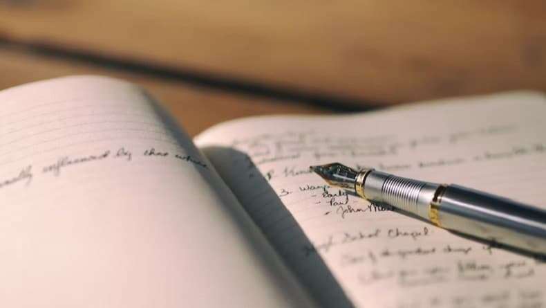 7 Contoh Esai Singkat Beragam Tema, Bantu Kamu Tembus Program Beasiswa