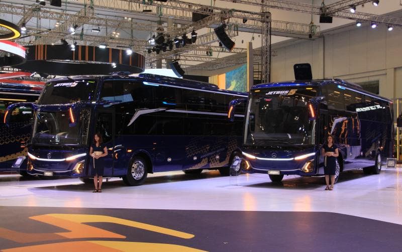 Kolaborasi dengan Karoseri, Daimler Dukung Pertumbuhan Industri Bus di Indonesia