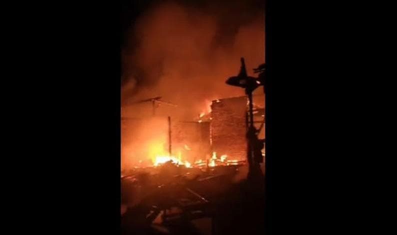 Korsleting Listrik, 4 Rumah di Kendal Ludes Terbakar