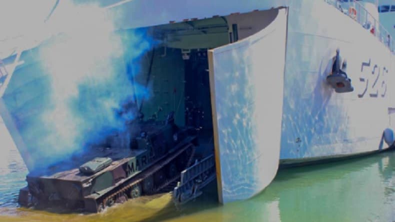 Menkav 3 Sorong Tambah Kekuatan Ranpur, Tank BTR 50 PK dan BTR 50 PM Menkav 3 Sorong Tambah Kekuatan Ranpur, Tank BTR 50 PK dan BTR 50 PM