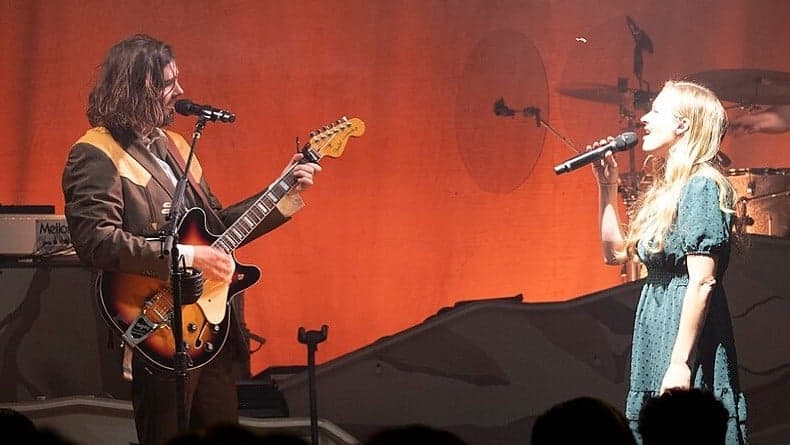 Lirik Lagu The Night We Met - Lord Huron dan Terjemahan, OST Serial 13 Reasons Why