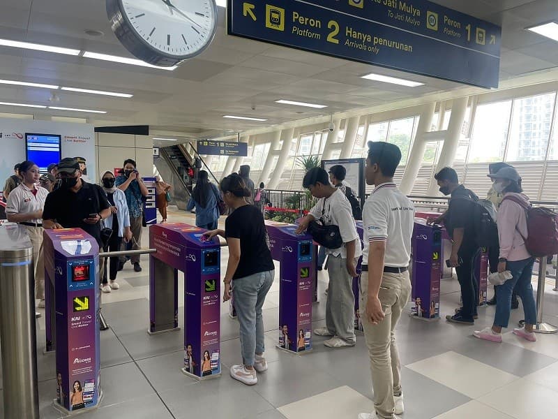 Tarif LRT Jabodebek Berlaku Normal 1 Oktober, Paling Murah Rp3.000