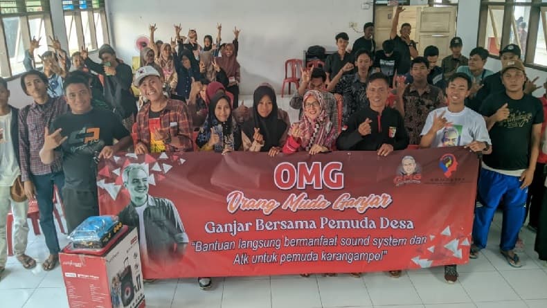 OMG Bantu Sound System, Pemuda Karangampel Indramayu Dukung Ganjar Pranowo Presiden OMG Bantu Sound System, Pemuda Karangampel Indramayu Dukung Ganjar Pranowo Presiden