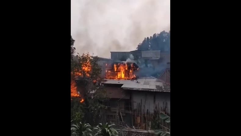 2 Rumah di Gang Bakri Cianjur Ludes Terbakar, Diduga akibat Tabung Gas Elpiji Bocor