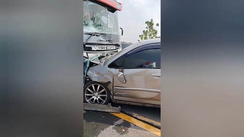 Kecelakaan di Tol Cipali Purwakarta, 8 Kendaraan Tabrakan Beruntun, 7 Luka-luka