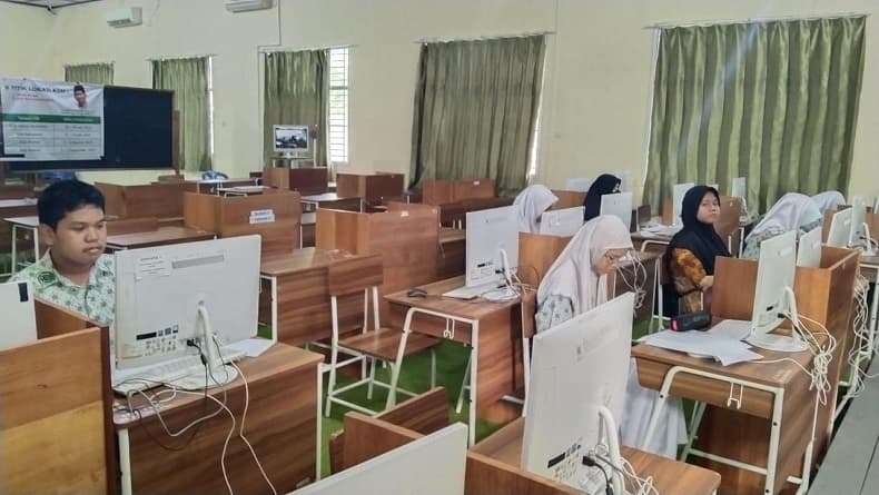 Wamenag Buka Kompetisi Sains Madrasah: Semoga Muncul Talenta Muda yang Bawa Nama Baik Bangsa