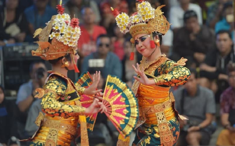Sejarah Tari Legong di Bali, Warisan Budaya Dunia yang Tercipta dari Mimpi Raja Bali