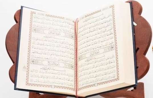 7 Ayat Alquran tentang Kebersihan, Arab, Latin, Artinya Lengkap Penjelasannya