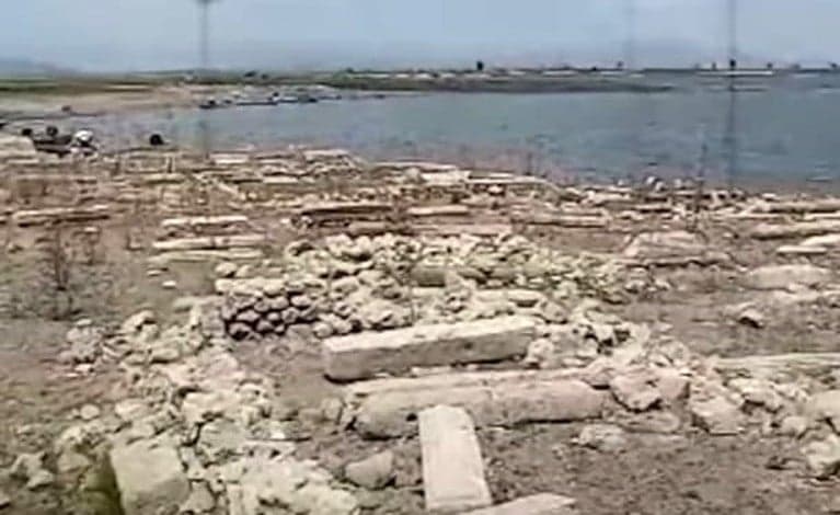 Fenomena Langka Waduk Gajah Mungkur, Sejarah dan Kemunculan Makam Kuno saat Musim Kemarau