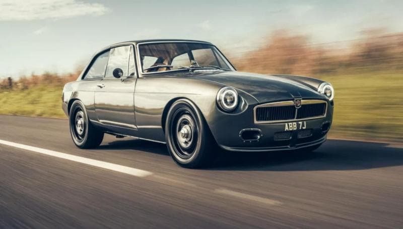 Mobil Balap Klasik Dikonversi Jadi Listrik, Unik Masih Pakai Transmisi Manual