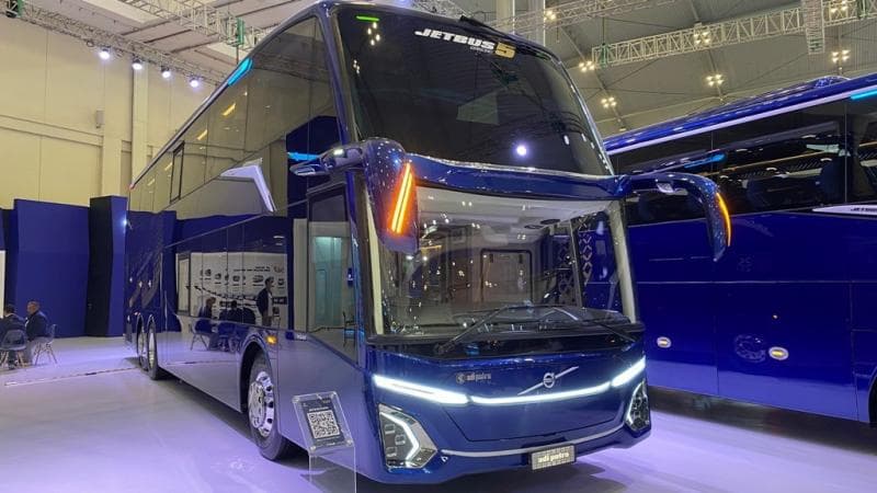 Bus Double Decker Gunung Harta Tampil Beda dengan Warna Biru, Begini Penampakannya