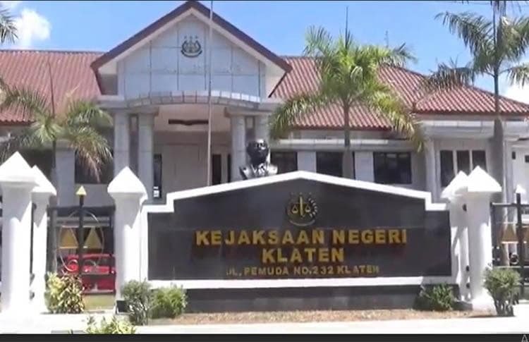 Kucurkan Kredit Fiktif Rp1,1 Miliar, Pegawai PD BPR BKK di Klaten Ditetapkan Tersangka