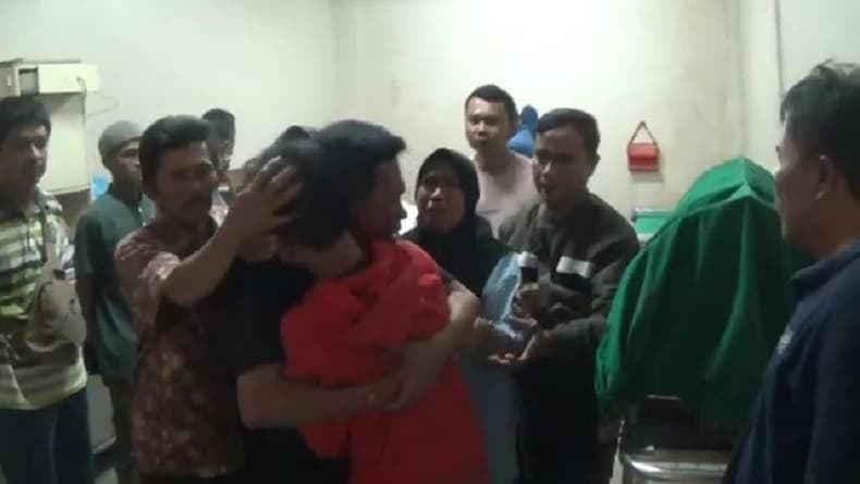 Update Kecelakaan Maut di Tol Cipali, Keluarga Histeris saat Lihat Jasad Korban