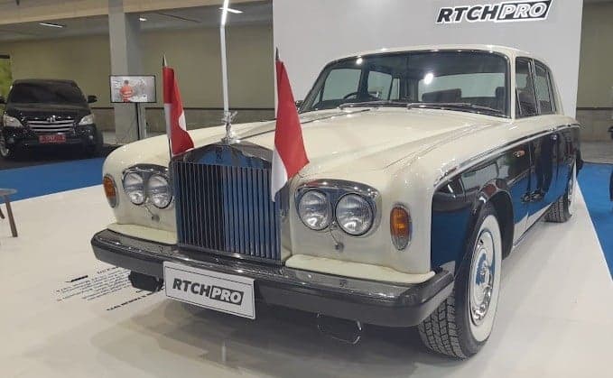 Punya Nilai Sejarah, Bambang Soesatyo Bawa Mobil Ratu Inggris di IMX 2023