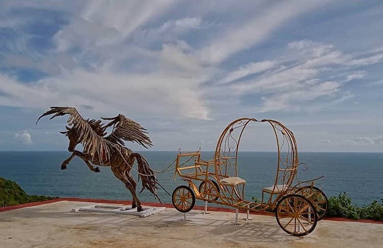 Puncak Segoro, Destinasi Wisata di Atas Bukit untuk Nikmati Keindahan Laut Gunungkidul