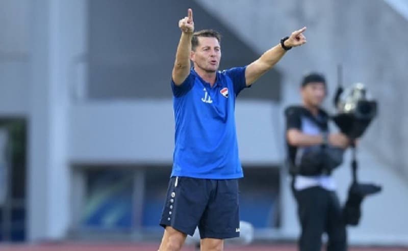 Profil Jesus Casas: Pelatih Irak Mantan Asisten Luis Enrique yang Remehkan Indonesia Profil Jesus Casas: Pelatih Irak Mantan Asisten Luis Enrique yang Remehkan Indonesia