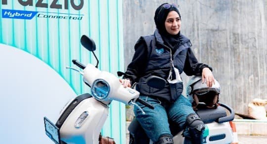 Dear Wanita, Ini Cara Tepat Mengendarai Sepeda Motor Dear Wanita, Ini Cara Tepat Mengendarai Sepeda Motor