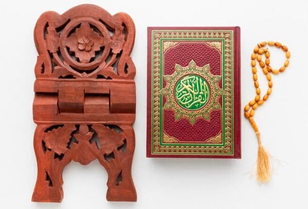 Hukum Tajwid Surat Al Furqan Ayat 2 Lengkap Penjelasan serta Cara Membacanya