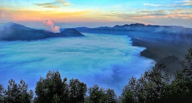 Kampung Unik di Lumajang Punya Pemandangan Cantik Layaknya Negeri di Atas Awan Kampung Unik di Lumajang Punya Pemandangan Cantik Layaknya Negeri di Atas Awan