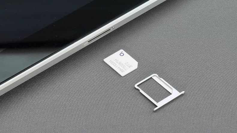 Cara Membuka SIM Card iPhone, Pengguna Baru Merapat!