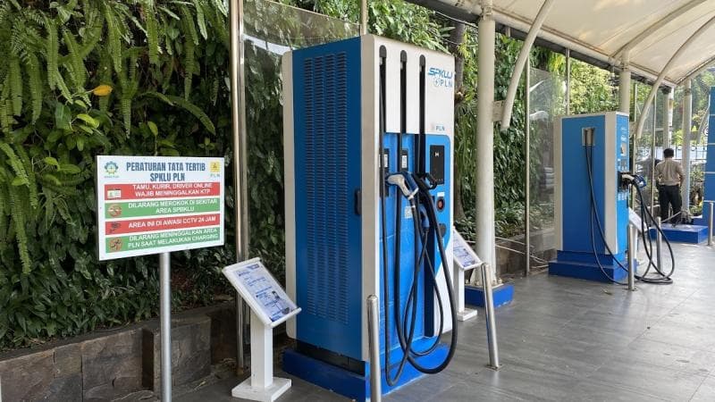 Jumlah Kendaraan Listrik Meningkat, Tercatat 100 Ribu Unit Mengaspal di Indonesia