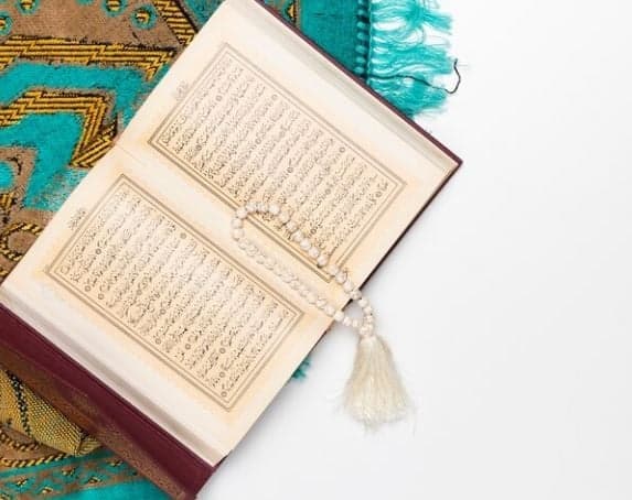 Asbabun Nuzul Surat At Taubah Ayat 105, Lengkap dengan Tafsir serta Artinya