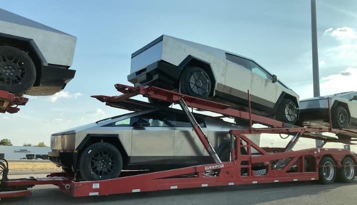 Tesla Lakukan Pengiriman Perdana Cybertruck 10 Unit, Kapan Sampai ke Indonesia?