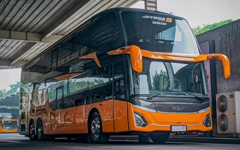 PO 27 Trans Rilis Armada Baru, Kini Punya Bus Tingkat dengan Sasis Tronton PO 27 Trans Rilis Armada Baru, Kini Punya Bus Tingkat dengan Sasis Tronton