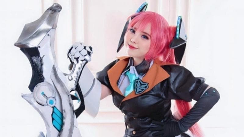 Intip Kisah Sukses Chacha Chan, Model Cover Game Mobile Legends asal Indonesia