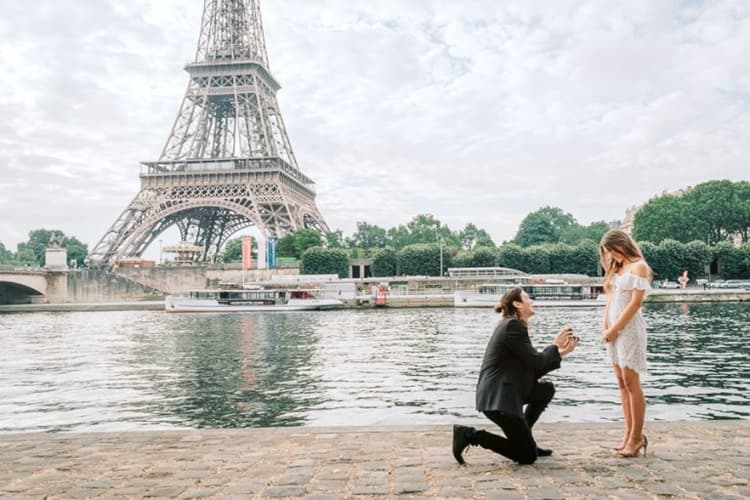 4 Arti Mimpi Dilamar Pacar yang Bikin Hati Berbunga-bunga, Pertanda Baik?