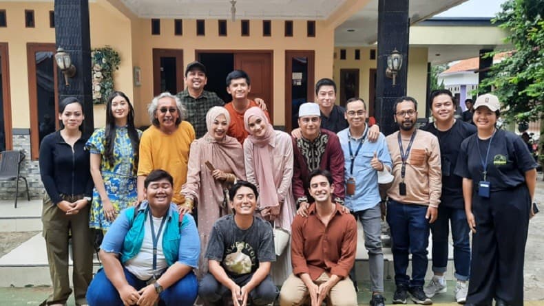 Tayang Perdana, Pemain Sinetron Tukang Bubur Pengen Naik Haji Gelar Syukuran dan Santunan ke Anak Yatim