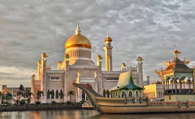Mengintip Kemewahan Istana Nurul Iman Brunei, Tempat Resepsi Pernikahan Pangeran Mateen